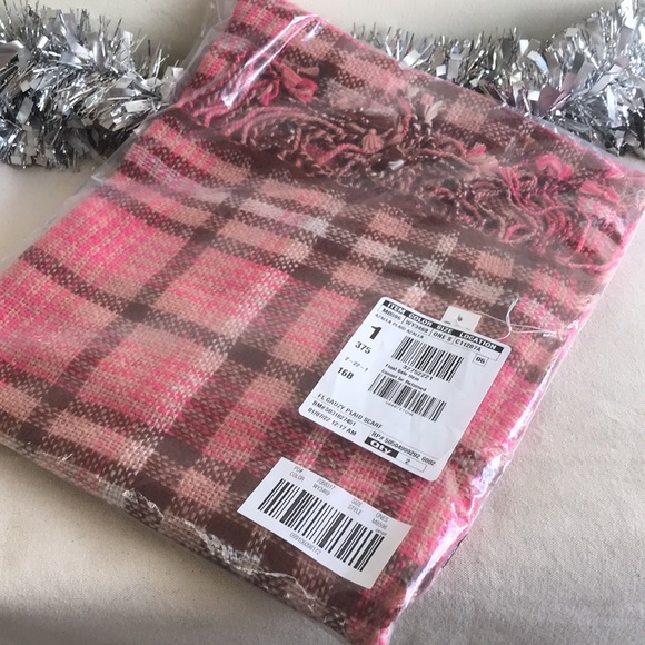NWT Madewell Azalea plaid Gauzy pink plaid Scarf New Great Gift Idea - Picture 3 of 6